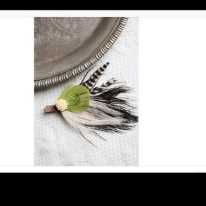 Shopruche Petit Plume Feather Fascinator Hairclip
